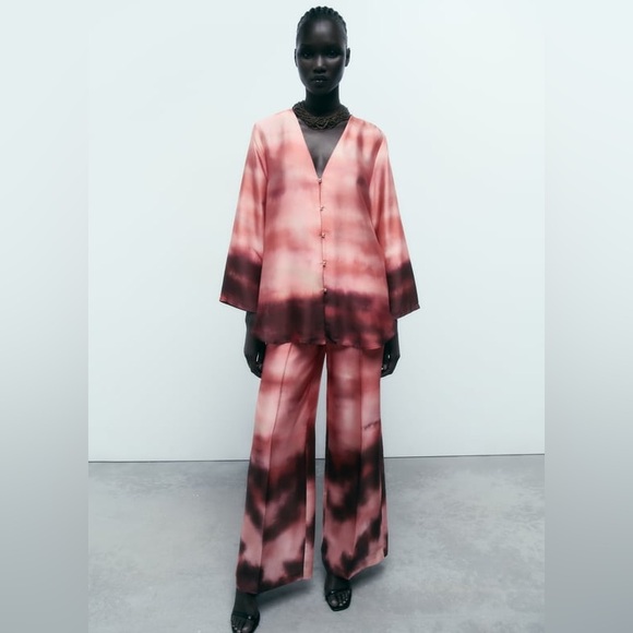 ZARA SET: TIE DYE PRINTED BLOUSE AND PANTS - Picture 2 of 2